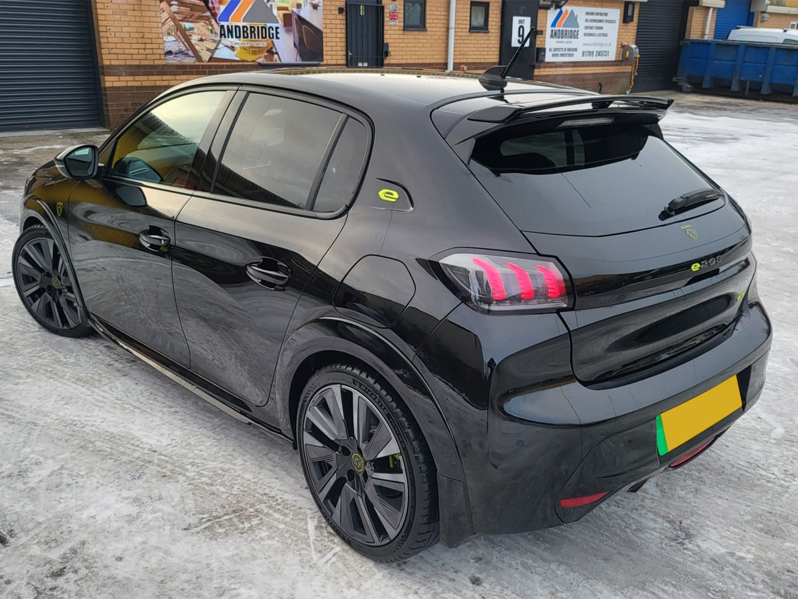 Roof Spoiler V.2 Peugeot 208 Mk2 (2019-) Αεροτομή Οροφής V.2 Peugeot 208 Mk2 (2019-)