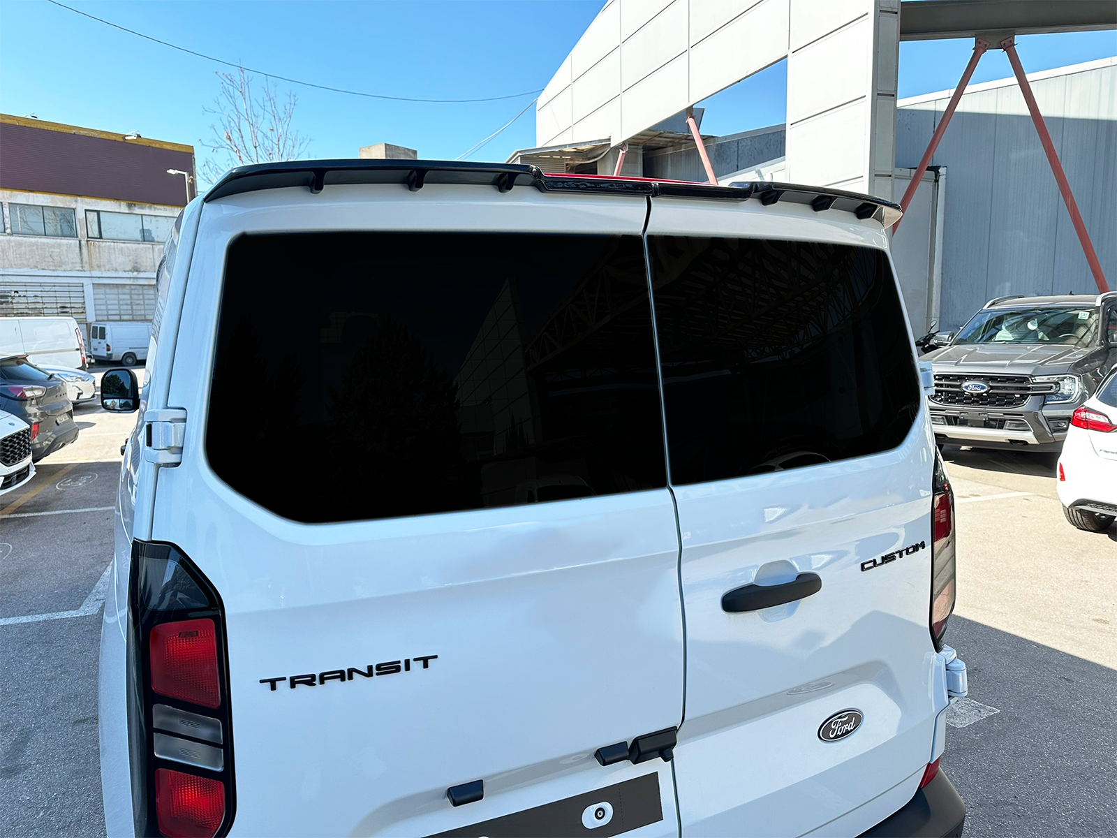 Roof Spoiler V.1 Barn Doors Ford Transit Custom Mk2 / Volkswagen T7 Αεροτομή Οροφής V.1 Διπλή Πόρτα Ford Transit Custom Mk2 / Volkswagen T7