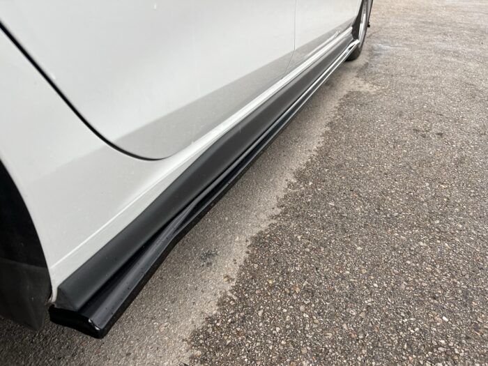 Επιπρόσθετα Μαρσπιέ V.1 Volkswagen Golf Mk8 GTI / GTE / GTI Clubsport / R-Line - Image 5