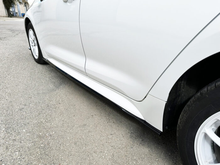 Επιπρόσθετα Μαρσπιέ Toyota Corolla Mk12 Hatchback (2018-) - Image 3