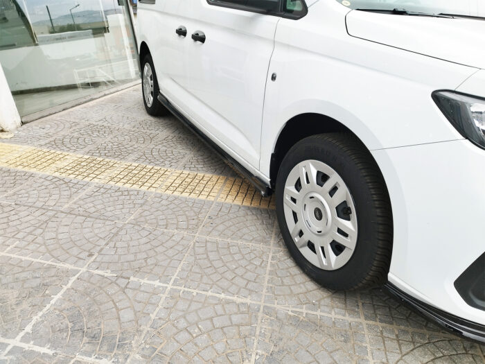 Επιπρόσθετα Μαρσπιέ Ford Tourneo Connect Active Mk3 (2022-) - Image 3